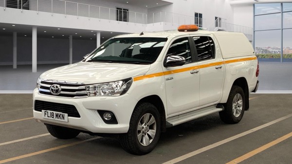 TOYOTA Hilux